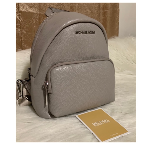 Michael Kors Erin Backpack - Picture 1 of 5